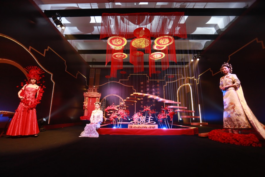 宁波举办婚庆博览会 梦幻设计引市民围观
