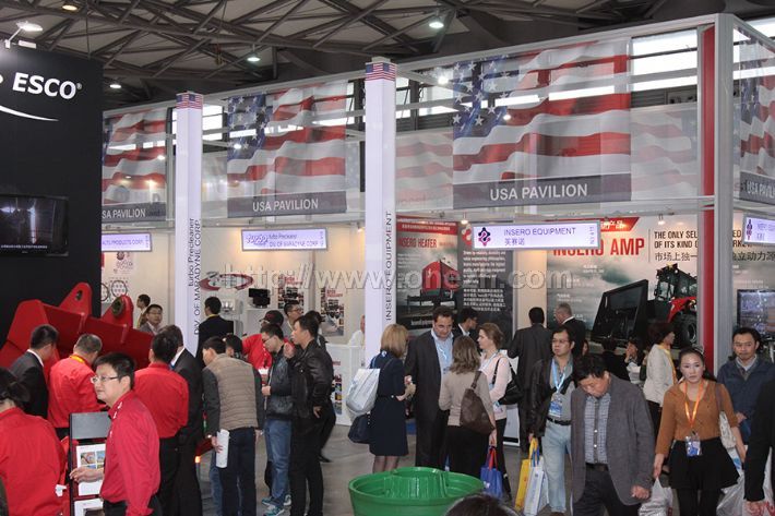 014中国国际工程机械、建材机械、工程车辆及设备博览会现场照片"