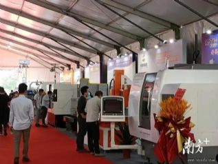 第22届中国（长安）国际机械五金模具展览会开幕